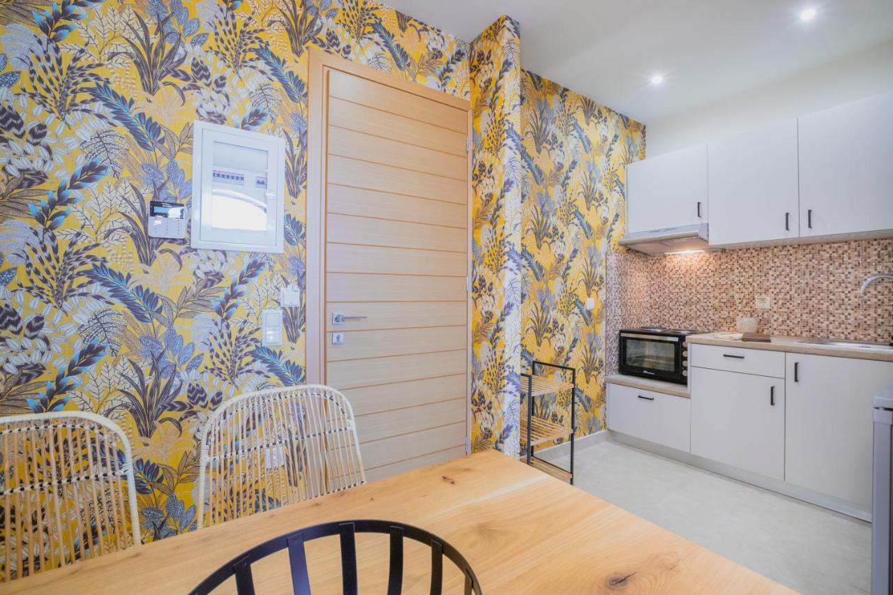 Ferienwohnung La Perla Di Barla Seafront Kánalos Exterior foto