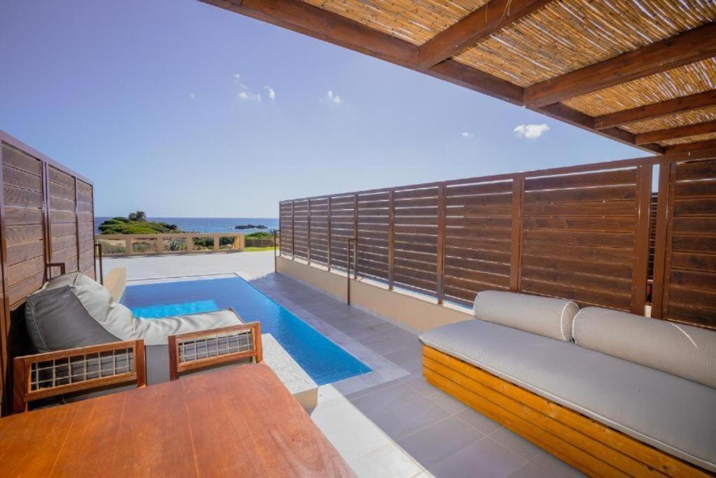 Ferienwohnung La Perla Di Barla Seafront Kánalos Exterior foto